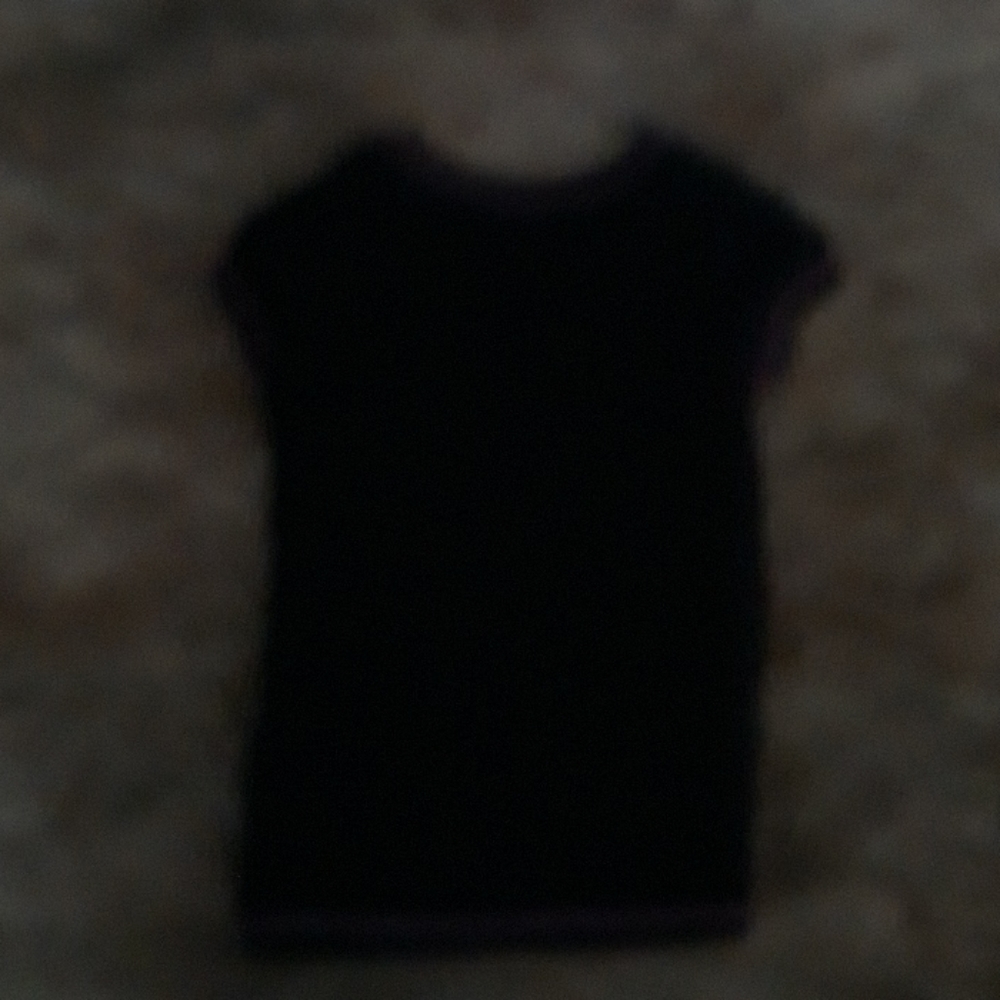 Shirt - Picture 3 of 4